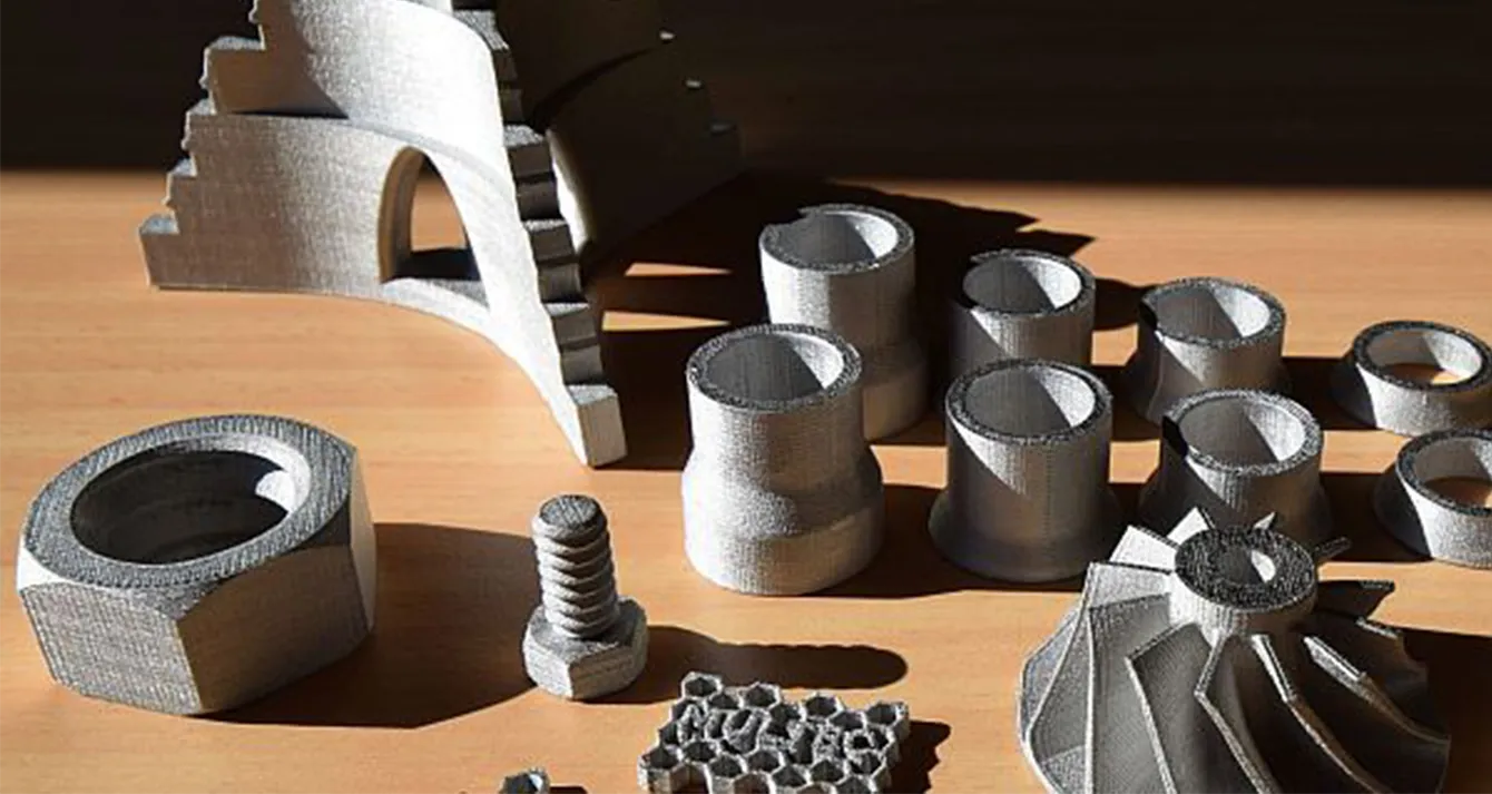 Muestra de Pieza de Mecanismos Móviles Por Partes Hecha en Impresora 3D de Metal